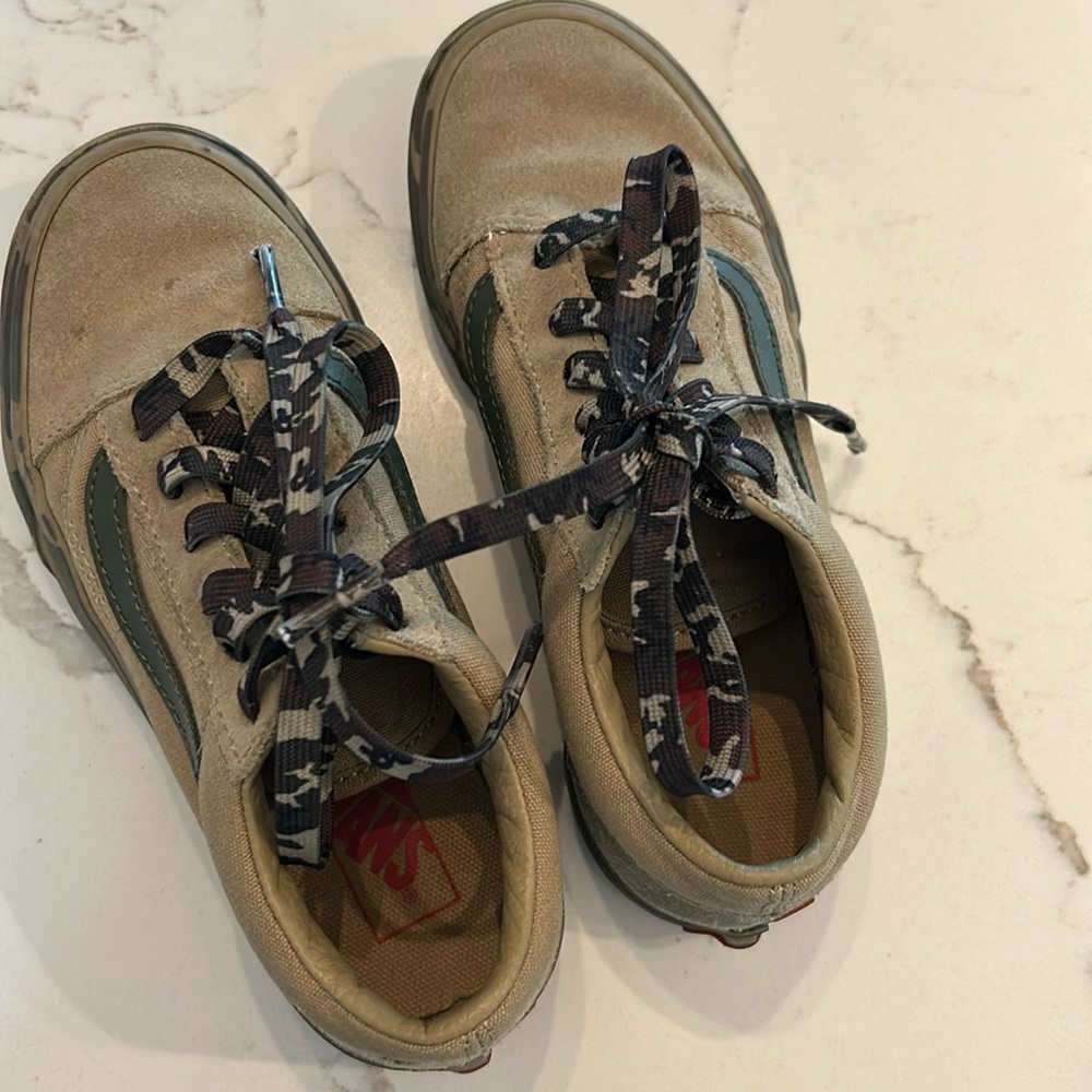 Camouflage Vans